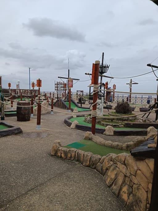 Stunning Holiday Home @ Uks Award Winning Beach Mablethorpe Dış mekan fotoğraf